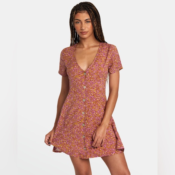 RVCA Mini Dress NWOT Floral Size Large - Picture 1 of 4